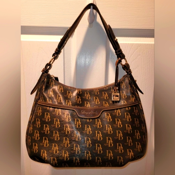 DOONEY AND BOURKE LEATHER SHOULDER BAG - Picture 10 of 13